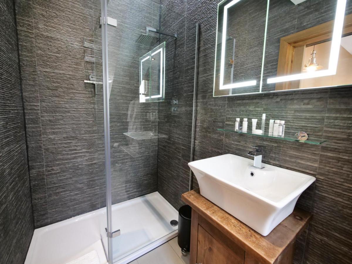 Padstow Escapes - Pajar Luxury Penthouse Apartment Exterior photo