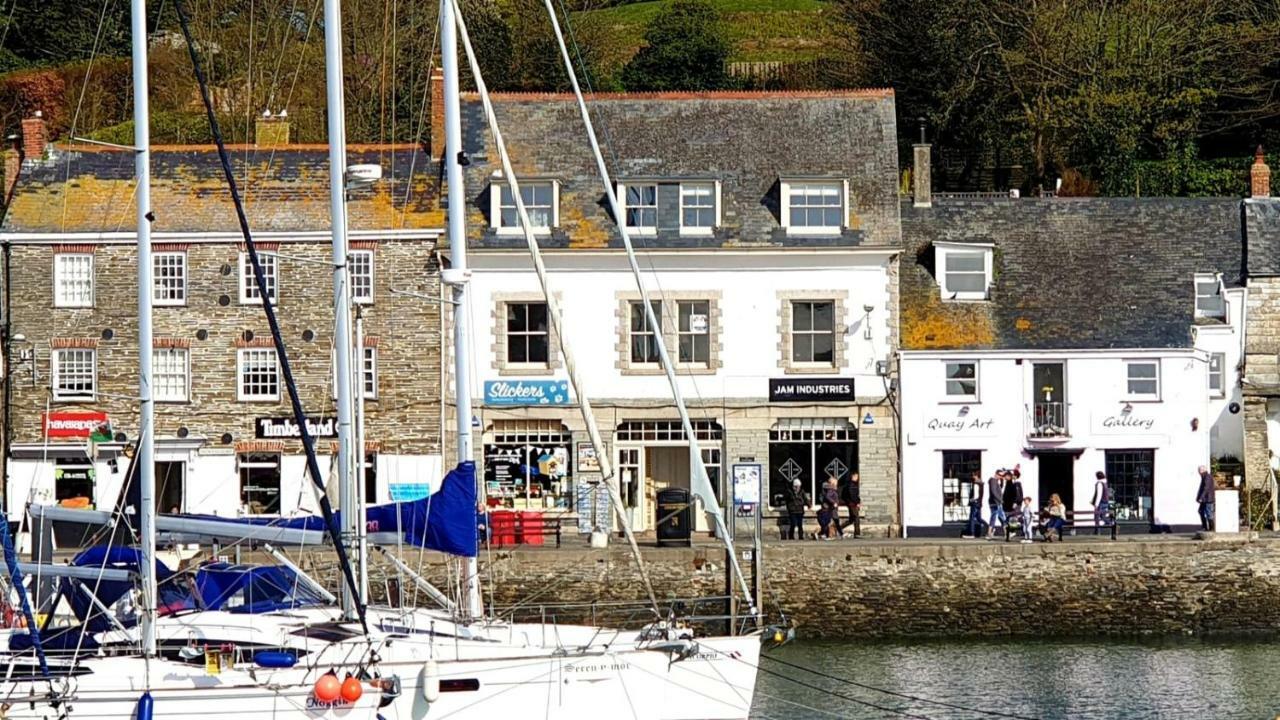 Padstow Escapes - Pajar Luxury Penthouse Apartment Exterior photo